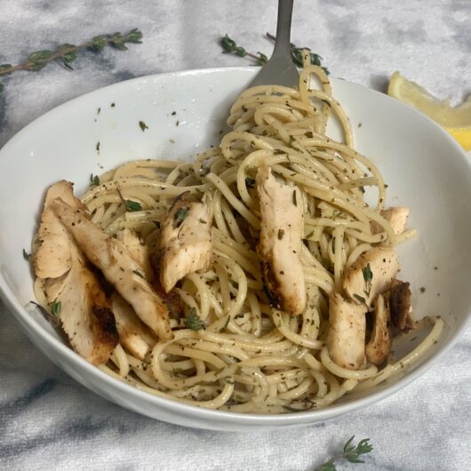 Lemon Garlic Butter Spaghetti with Seared Chicken