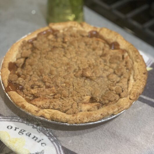 Apple Crumb Pie