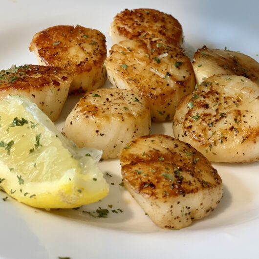 Seared Butter Garlic Sea Scallops