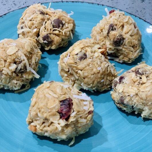 Pumpkin Spice Oatmeal Peanut Butter Balls