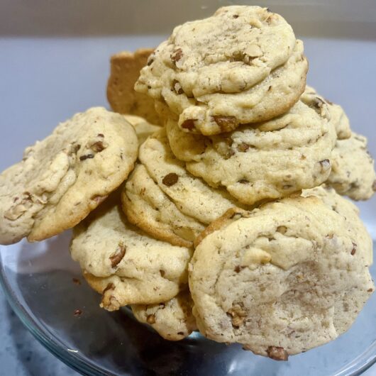 Butter Pecan Cookies